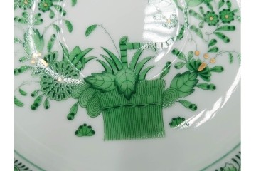 ハンガリー製　HEREND(ヘレンド)　ティーカップ&ソーサー(インドの華)・オーバルディッシュ(アポニー・グリーン)のセット　定価(2点合計)約9万4千円　(R-087295)