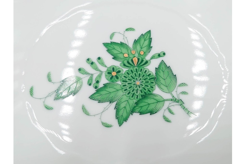 ハンガリー製　HEREND(ヘレンド)　ティーカップ&ソーサー(インドの華)・オーバルディッシュ(アポニー・グリーン)のセット　定価(2点合計)約9万4千円　(R-087295)