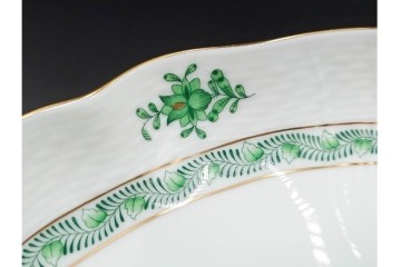 ハンガリー製　HEREND(ヘレンド)　ティーカップ&ソーサー(インドの華)・オーバルディッシュ(アポニー・グリーン)のセット　定価(2点合計)約9万4千円　(R-087295)