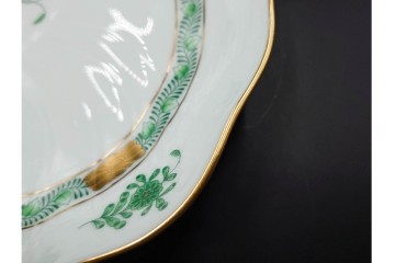 ハンガリー製　HEREND(ヘレンド)　ティーカップ&ソーサー(インドの華)・オーバルディッシュ(アポニー・グリーン)のセット　定価(2点合計)約9万4千円　(R-087295)