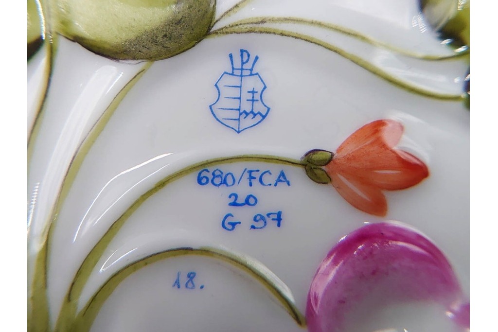 ハンガリー製　HEREND(ヘレンド)　オープンシュガー2点(フルーツアラカルト、ウィーンの薔薇)　ジャム・マーマレード(ヴィクトリア・ブーケ)　洋食器3点セット　(R-087296)