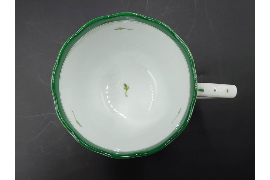 ハンガリー製　HEREND(ヘレンド)　ウィーンの薔薇　カップ&ソーサー3客・クリーマー・オープンシュガーのセット　(R-087297)