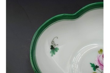 ハンガリー製　HEREND(ヘレンド)　ウィーンの薔薇　カップ&ソーサー3客・クリーマー・オープンシュガーのセット　(R-087297)