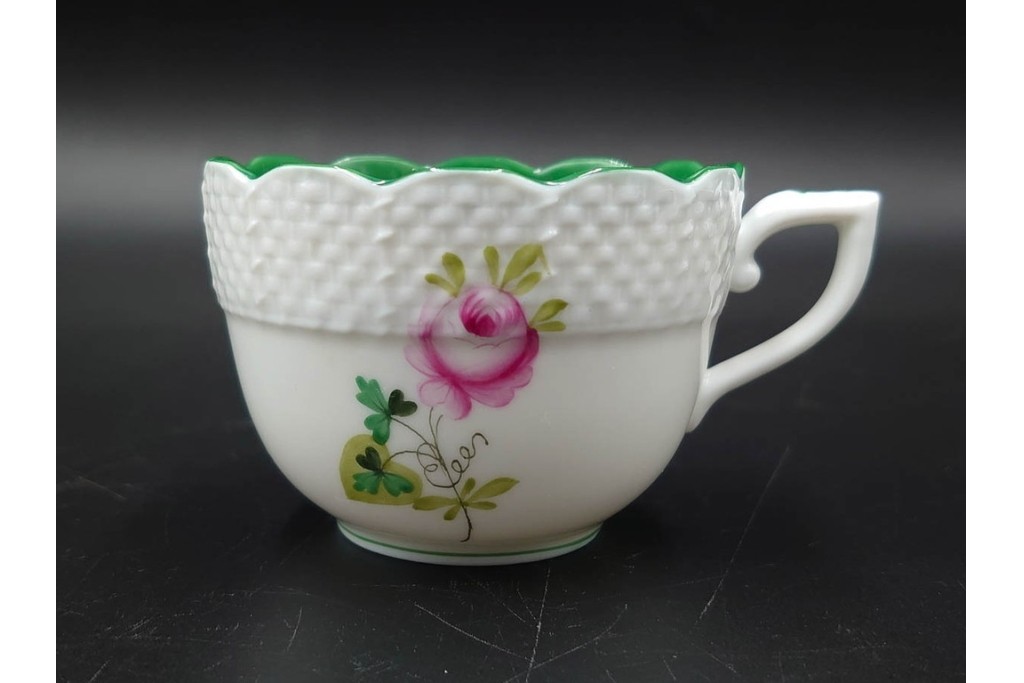 ハンガリー製　HEREND(ヘレンド)　ウィーンの薔薇　カップ&ソーサー3客・クリーマー・オープンシュガーのセット　(R-087297)