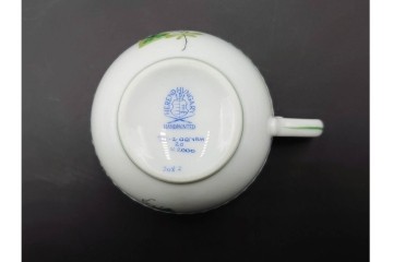 ハンガリー製　HEREND(ヘレンド)　ウィーンの薔薇　カップ&ソーサー3客・クリーマー・オープンシュガーのセット　(R-087297)