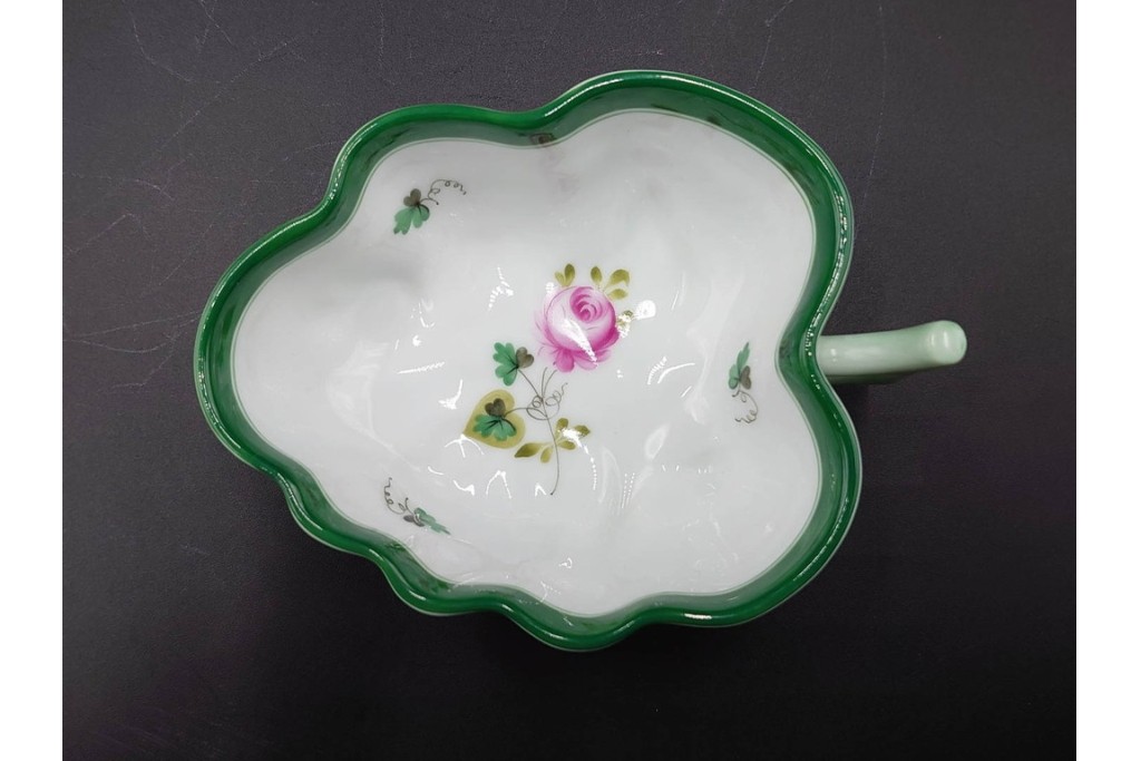 ハンガリー製　HEREND(ヘレンド)　ウィーンの薔薇　カップ&ソーサー3客・クリーマー・オープンシュガーのセット　(R-087297)