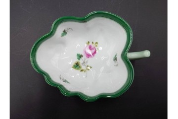 ハンガリー製　HEREND(ヘレンド)　ウィーンの薔薇　カップ&ソーサー3客・クリーマー・オープンシュガーのセット　(R-087297)