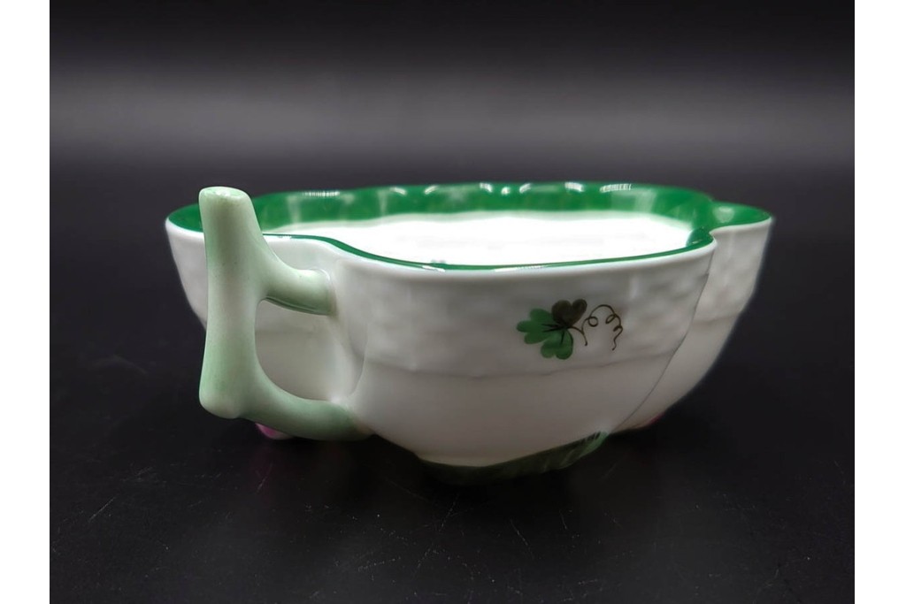 ハンガリー製　HEREND(ヘレンド)　ウィーンの薔薇　カップ&ソーサー3客・クリーマー・オープンシュガーのセット　(R-087297)