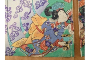 真作　歌川豊国　「見立源氏琴碁書画之内」　合奏の様子が描かれた木版画の浮世絵　3枚続　(R-087309)