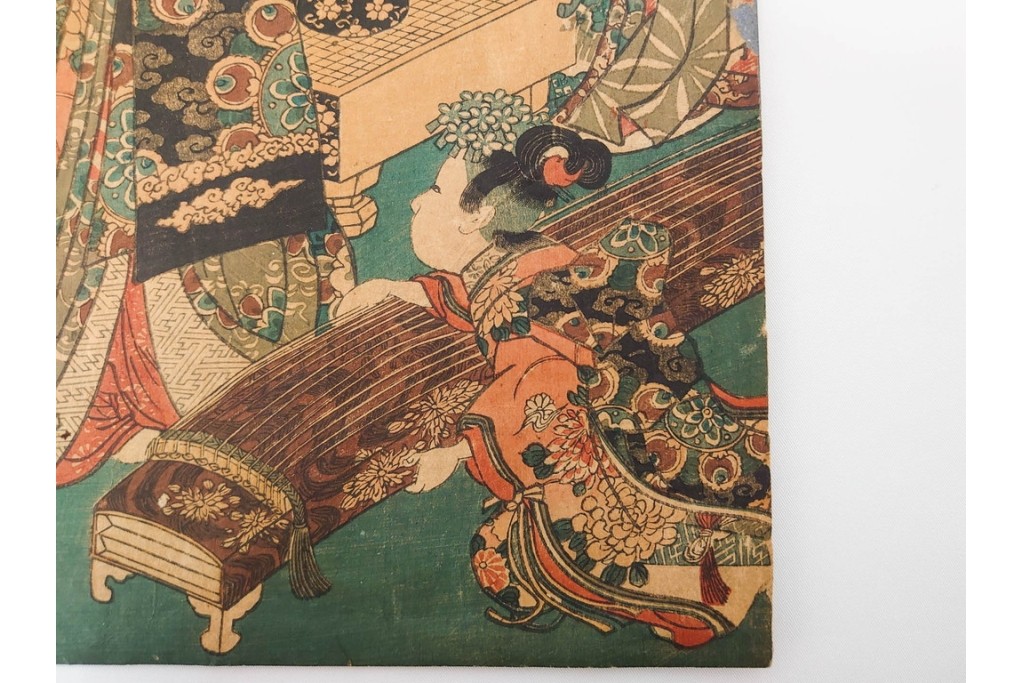 真作　三代 歌川豊国(香蝶楼)　「新吉原江戸町二丁目佐野槌屋内」　花魁を描いた木版画の浮世絵　3枚続　(R-087310)