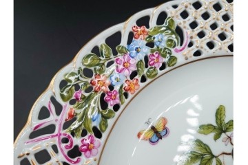 ハンガリー　ヘレンド(HEREND)　ロスチャイルド・バードシリーズ　上品なプレートとナプキンリングのセット　(R-087317)