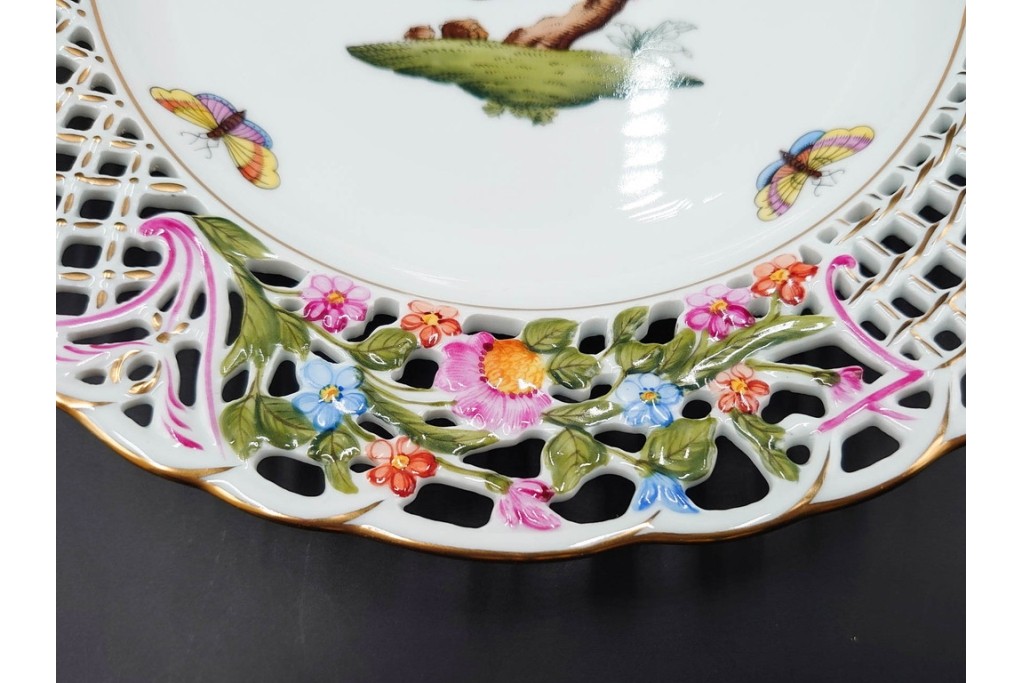 ハンガリー　ヘレンド(HEREND)　ロスチャイルド・バードシリーズ　上品なプレートとナプキンリングのセット　(R-087317)