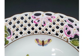 ハンガリー　ヘレンド(HEREND)　ロスチャイルド・バードシリーズ　上品なプレートとナプキンリングのセット　(R-087317)