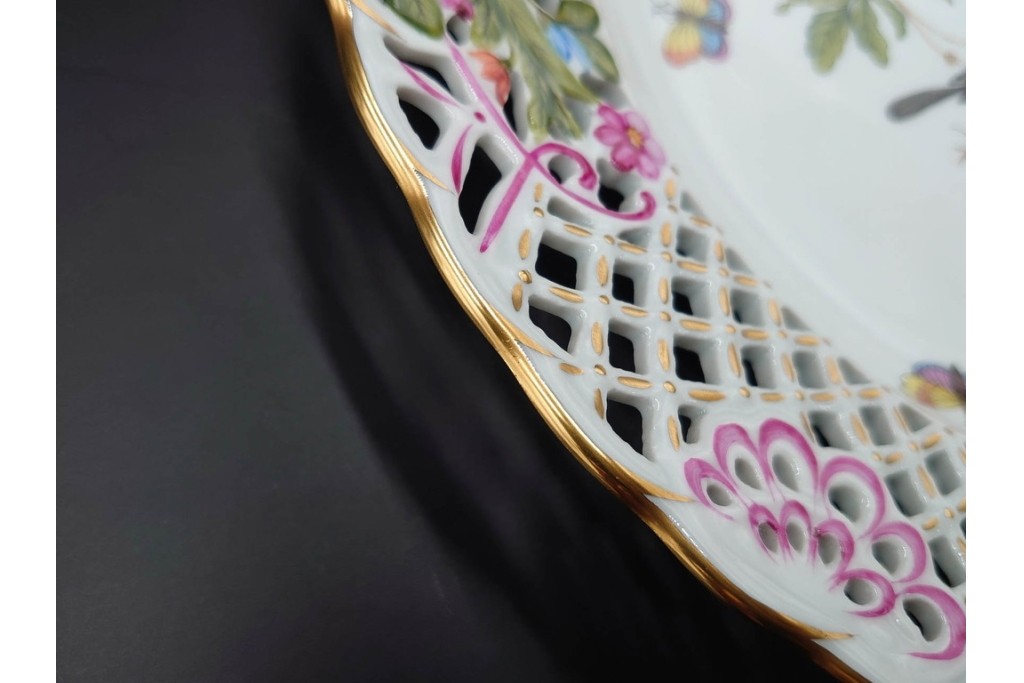 ハンガリー　ヘレンド(HEREND)　ロスチャイルド・バードシリーズ　上品なプレートとナプキンリングのセット　(R-087317)