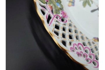 ハンガリー　ヘレンド(HEREND)　ロスチャイルド・バードシリーズ　上品なプレートとナプキンリングのセット　(R-087317)