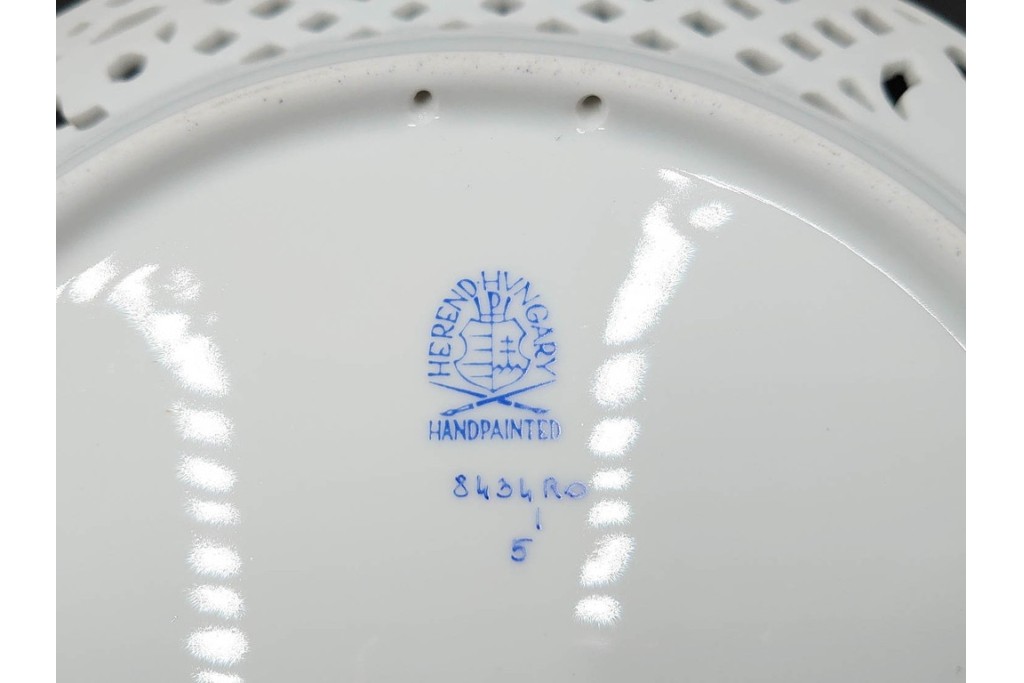 ハンガリー　ヘレンド(HEREND)　ロスチャイルド・バードシリーズ　上品なプレートとナプキンリングのセット　(R-087317)