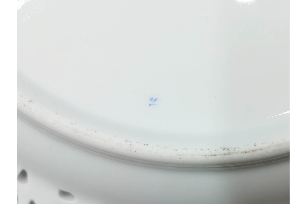 ハンガリー　ヘレンド(HEREND)　ロスチャイルド・バードシリーズ　上品なプレートとナプキンリングのセット　(R-087317)