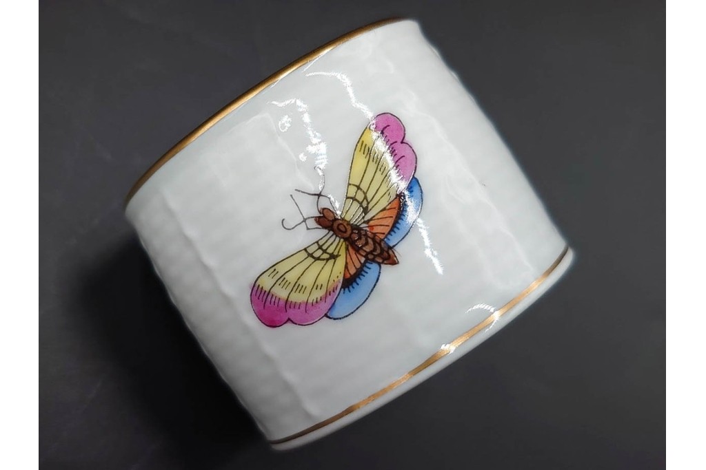 ハンガリー　ヘレンド(HEREND)　ロスチャイルド・バードシリーズ　上品なプレートとナプキンリングのセット　(R-087317)