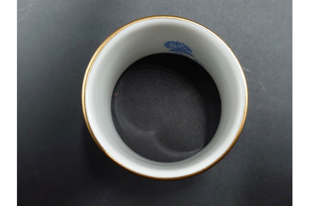 ハンガリー　ヘレンド(HEREND)　ロスチャイルド・バードシリーズ　上品なプレートとナプキンリングのセット　(R-087317)