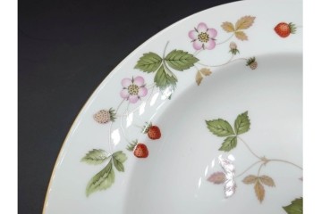 イギリス　WEDGWOOD(ウェッジウッド)　直径約23cm　ワイルドストロベリーシリーズのプレート6枚セット　(R-087318)