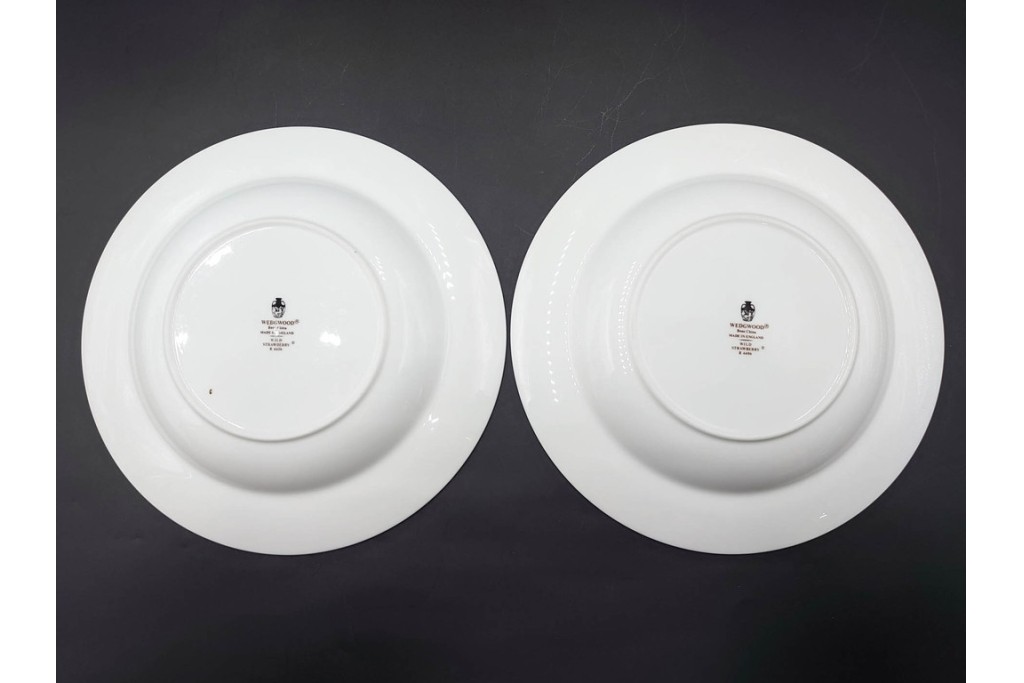 イギリス　WEDGWOOD(ウェッジウッド)　直径約23cm　ワイルドストロベリーシリーズのプレート6枚セット　(R-087318)