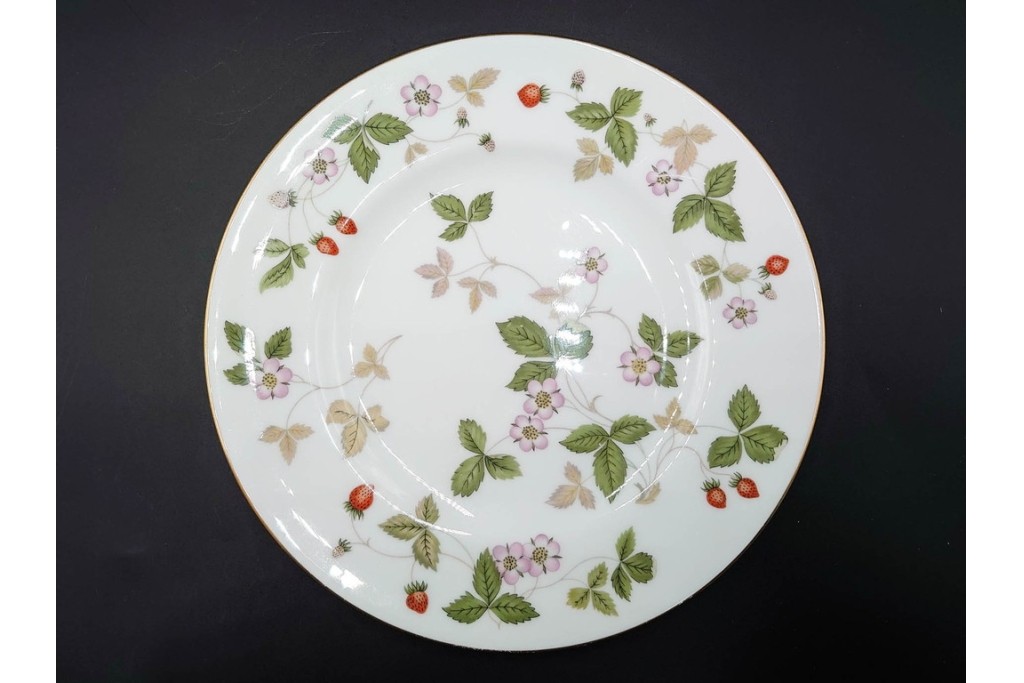 イギリス　WEDGWOOD(ウェッジウッド)　直径約21cm　ワイルドストロベリーシリーズのプレート6枚セット　(R-087319)