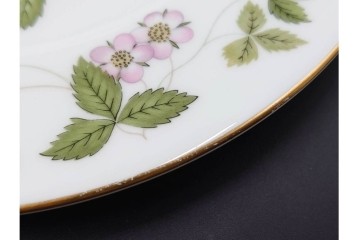 イギリス　WEDGWOOD(ウェッジウッド)　直径約21cm　ワイルドストロベリーシリーズのプレート6枚セット　(R-087319)
