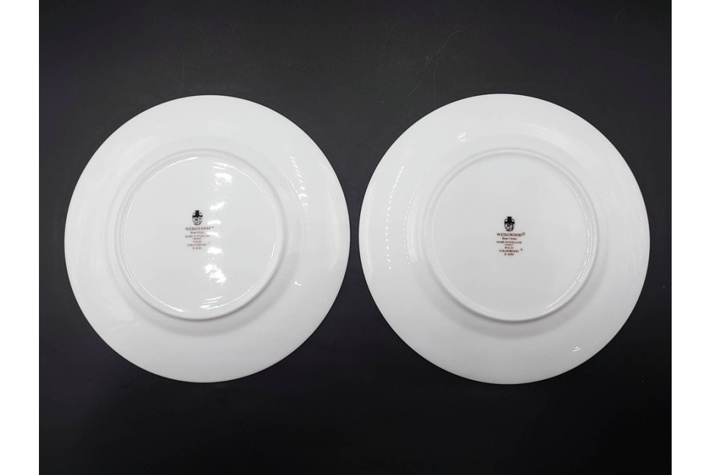 イギリス　WEDGWOOD(ウェッジウッド)　直径約21cm　ワイルドストロベリーシリーズのプレート6枚セット　(R-087319)