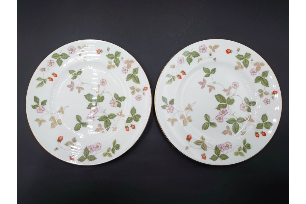 イギリス　WEDGWOOD(ウェッジウッド)　直径約21cm　ワイルドストロベリーシリーズのプレート6枚セット　(R-087319)