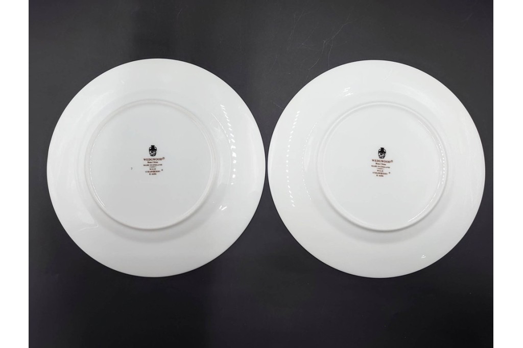 イギリス　WEDGWOOD(ウェッジウッド)　直径約21cm　ワイルドストロベリーシリーズのプレート6枚セット　(R-087319)