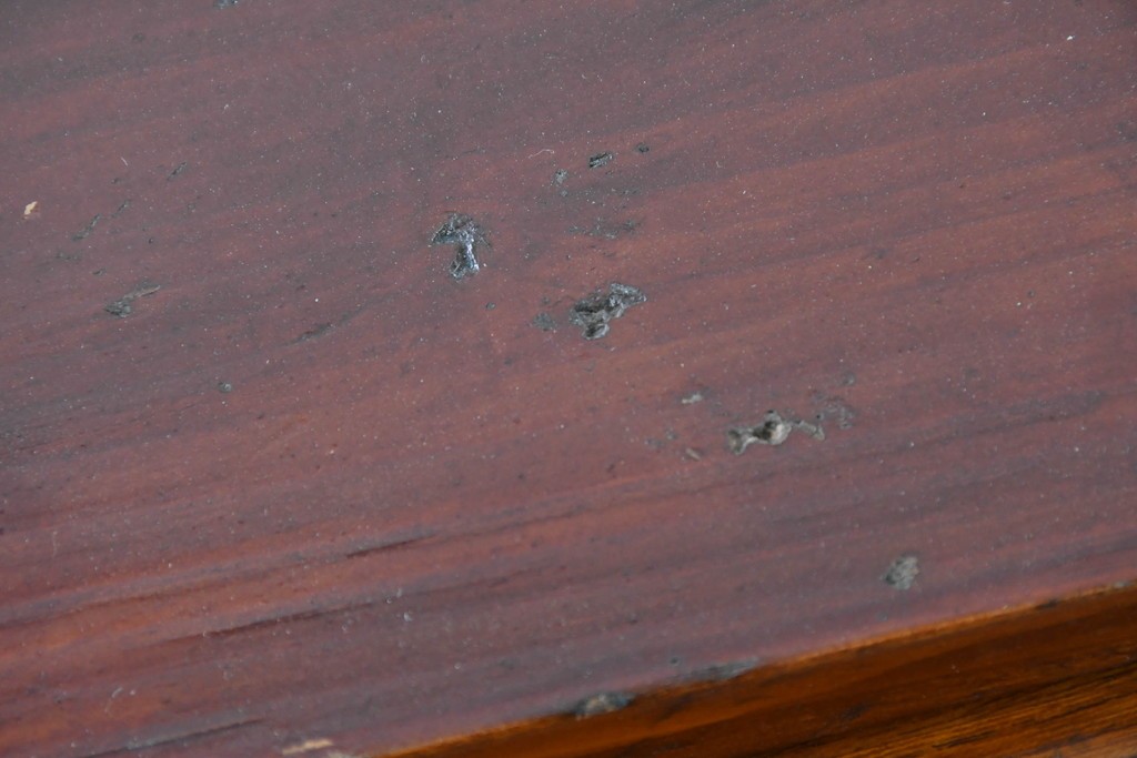 和製アンティーク　前面欅(ケヤキ)材　木目が魅力の五丁引き庄内箪笥　(R-087320)