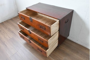 和製アンティーク　前面欅(ケヤキ)材　木目が魅力の庄内箪笥ローチェスト　(R-087321)