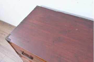 和製アンティーク　前面欅(ケヤキ)材　木目が魅力の庄内箪笥ローチェスト　(R-087322)