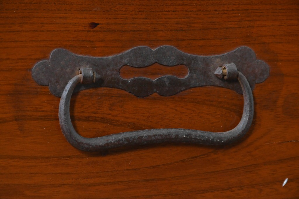 和製アンティーク　前面欅(ケヤキ)材　木目が魅力の庄内箪笥ローチェスト　(R-087322)