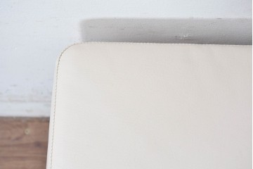 中古　桜製作所　ジョージ・ナカシマ(George Nakashima)　レザークッションのグリーンロック・オットマン　(R-087323)