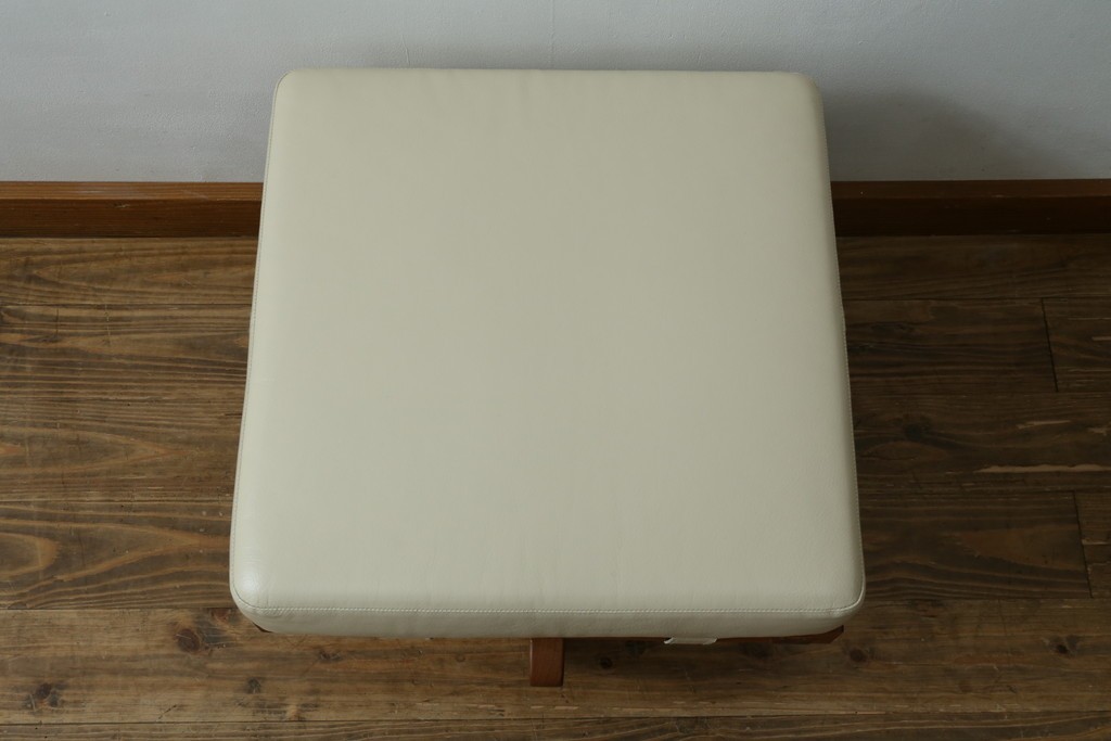 中古　桜製作所　ジョージ・ナカシマ(George Nakashima)　レザークッションのグリーンロック・オットマン　(R-087323)