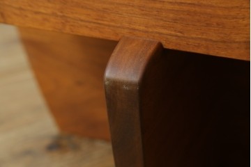 中古　桜製作所　ジョージ・ナカシマ(George Nakashima)　レザークッションのグリーンロック・オットマン　(R-087323)