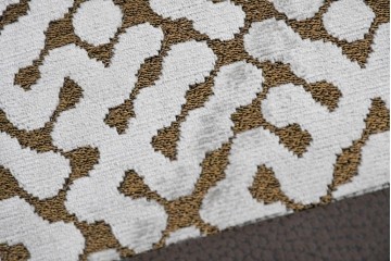 中古　コントラストの美しい幾何学パッチワークのラウンドフットスツール　(R-087324)