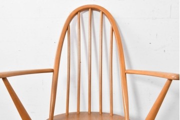 イギリスヴィンテージ　ERCOL(アーコール)　BSロゴ入り!　ウィンザーチェア　ナチュラル色のクエーカーアームチェア　(R-087327)