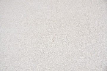 中古　美品　カリモク家具(karimoku)　小林幹也氏デザイン HARU　オーク材・フェイクレザー　軽やかなフレームのダイニングチェア2脚セット　定価(2脚合計)約13万円　(R-087329)