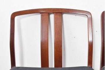 中古　希少な廃番品!　カリモク家具(karimoku)　最上位シリーズ「ビベンテ」　花梨(カリン)材　なめらかな曲線を描くフレームが魅力のダイニングチェア2脚セット　(R-087332)