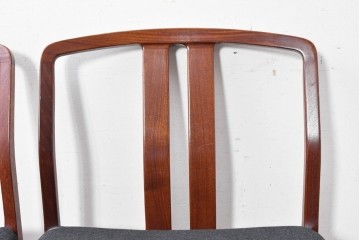 中古　希少な廃番品!　カリモク家具(karimoku)　最上位シリーズ「ビベンテ」　花梨(カリン)材　なめらかな曲線を描くフレームが魅力のダイニングチェア2脚セット　(R-087332)