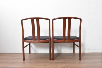 中古　希少な廃番品!　カリモク家具(karimoku)　最上位シリーズ「ビベンテ」　花梨(カリン)材　なめらかな曲線を描くフレームが魅力のダイニングチェア2脚セット　(R-087332)