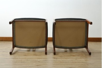 中古　希少な廃番品!　カリモク家具(karimoku)　最上位シリーズ「ビベンテ」　花梨(カリン)材　なめらかな曲線を描くフレームが魅力のダイニングチェア2脚セット　(R-087332)