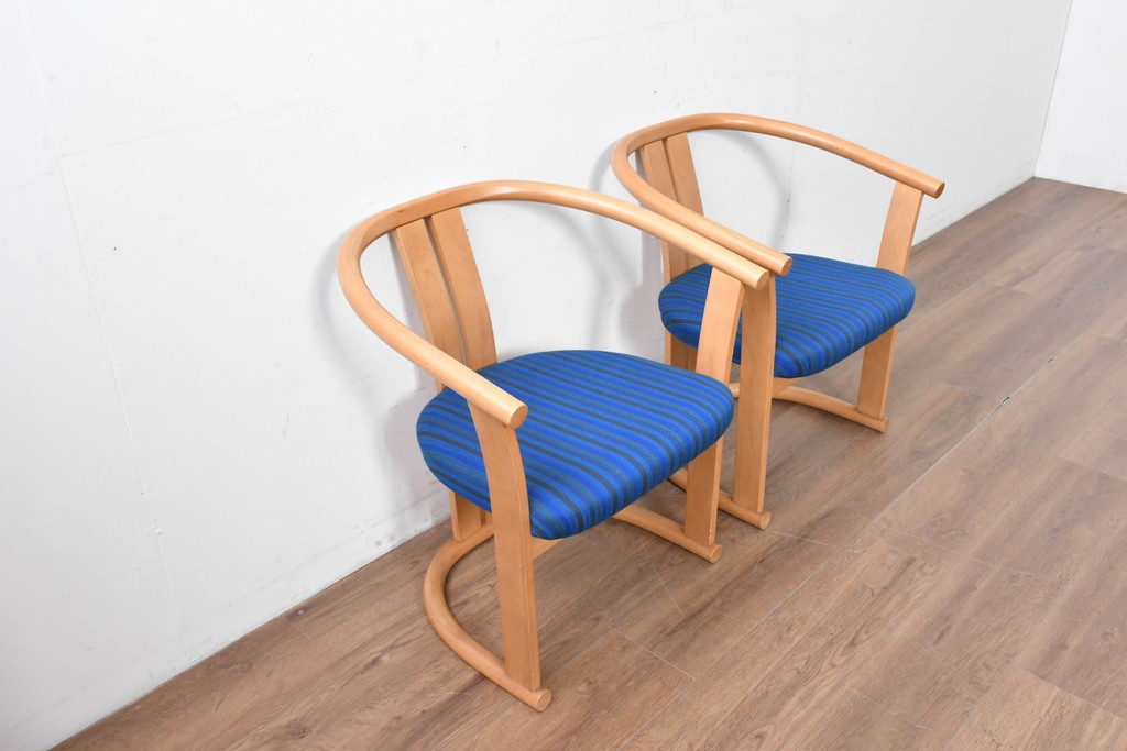 和製ヴィンテージ　秋田木工　剣持勇氏デザイン　No.80　ブナ材のラウンジチェア2脚セット　現行定価(2脚合計)約26万円　(R-087333)