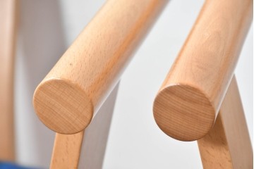 和製ヴィンテージ　秋田木工　剣持勇氏デザイン　No.80　ブナ材のラウンジチェア2脚セット　現行定価(2脚合計)約26万円　(R-087333)