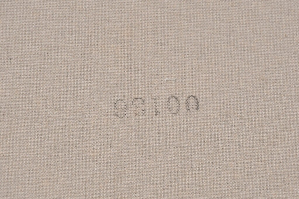 中古　希少な廃番品!　カリモク家具(karimoku)　最上位シリーズ「ビベンテ」　花梨(カリン)材　なめらかな曲線を描くフレームが魅力のアームチェア2脚セット　(R-087334)