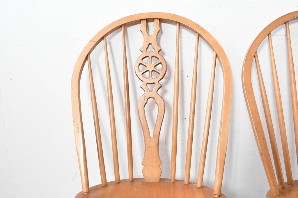 中古　アメリカ　ETHAN ALLEN(イーセンアーレン)　ホイールバックウィンザーチェア2脚セット　(R-087336)