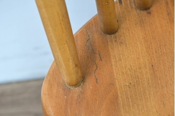 中古　アメリカ　ETHAN ALLEN(イーセンアーレン)　ホイールバックウィンザーチェア2脚セット　(R-087336)