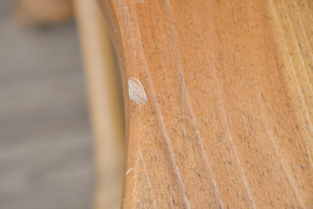 中古　アメリカ　ETHAN ALLEN(イーセンアーレン)　ホイールバックウィンザーチェア2脚セット　(R-087336)